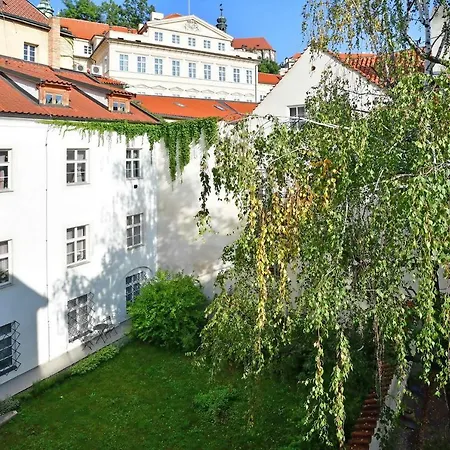 Lovely Little Cosy In Appartement Prague