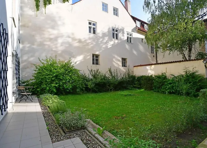 Lovely Little Cosy In * Prague
