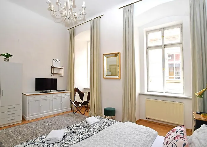 Lovely Little Cosy In *