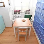 Lovely Little Cosy In アパート *