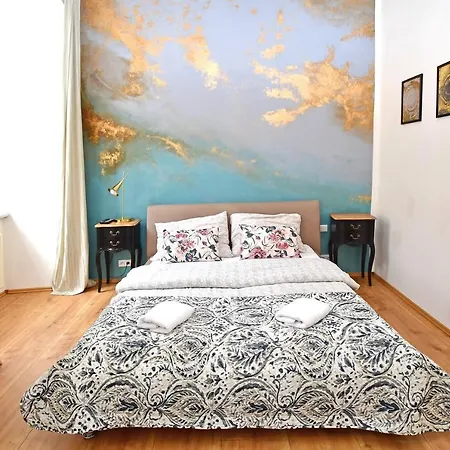 Lovely Little Cosy In Апартаменты Прага